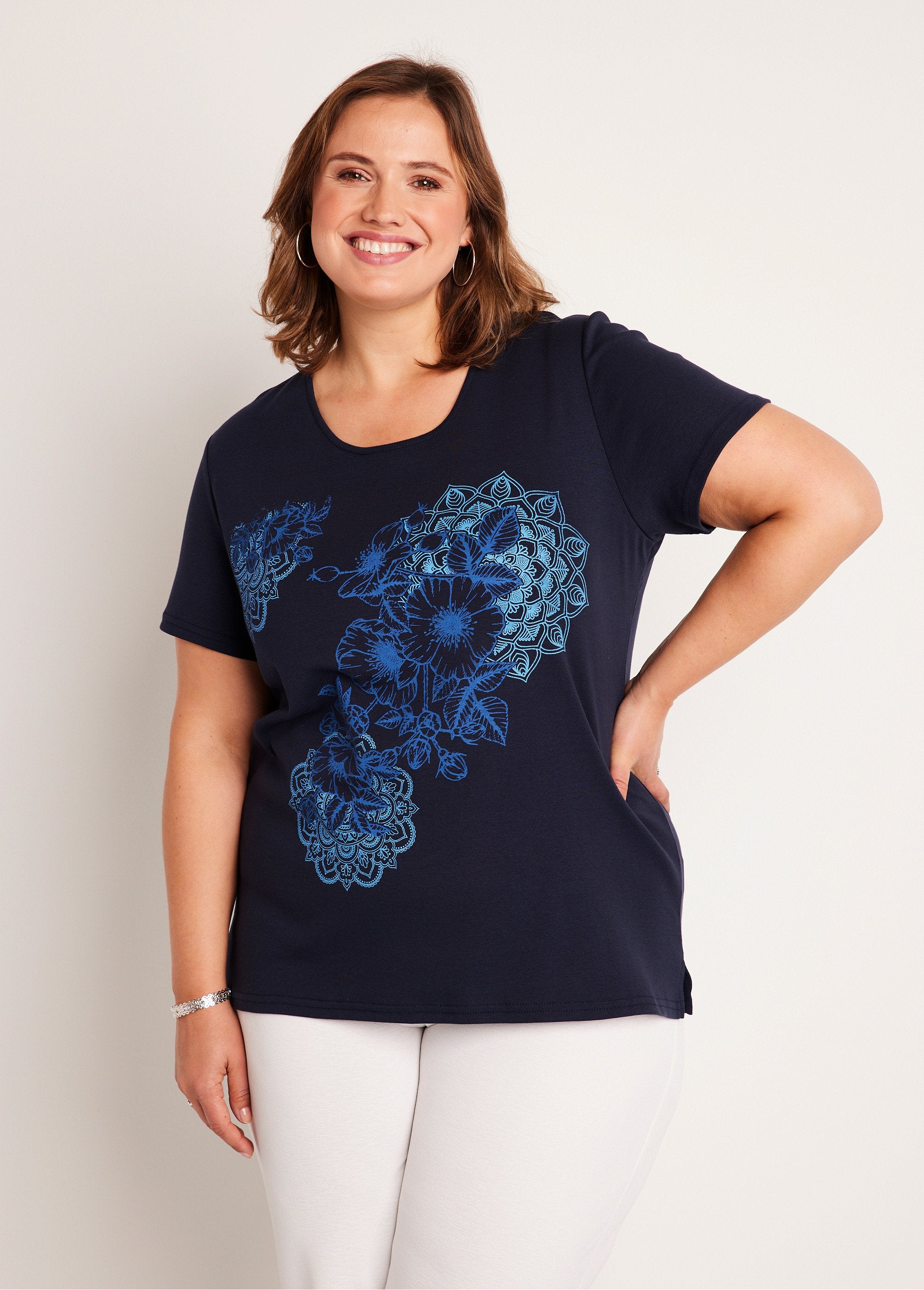 Camiseta_larga_estampada_Marina_FA1_curvy