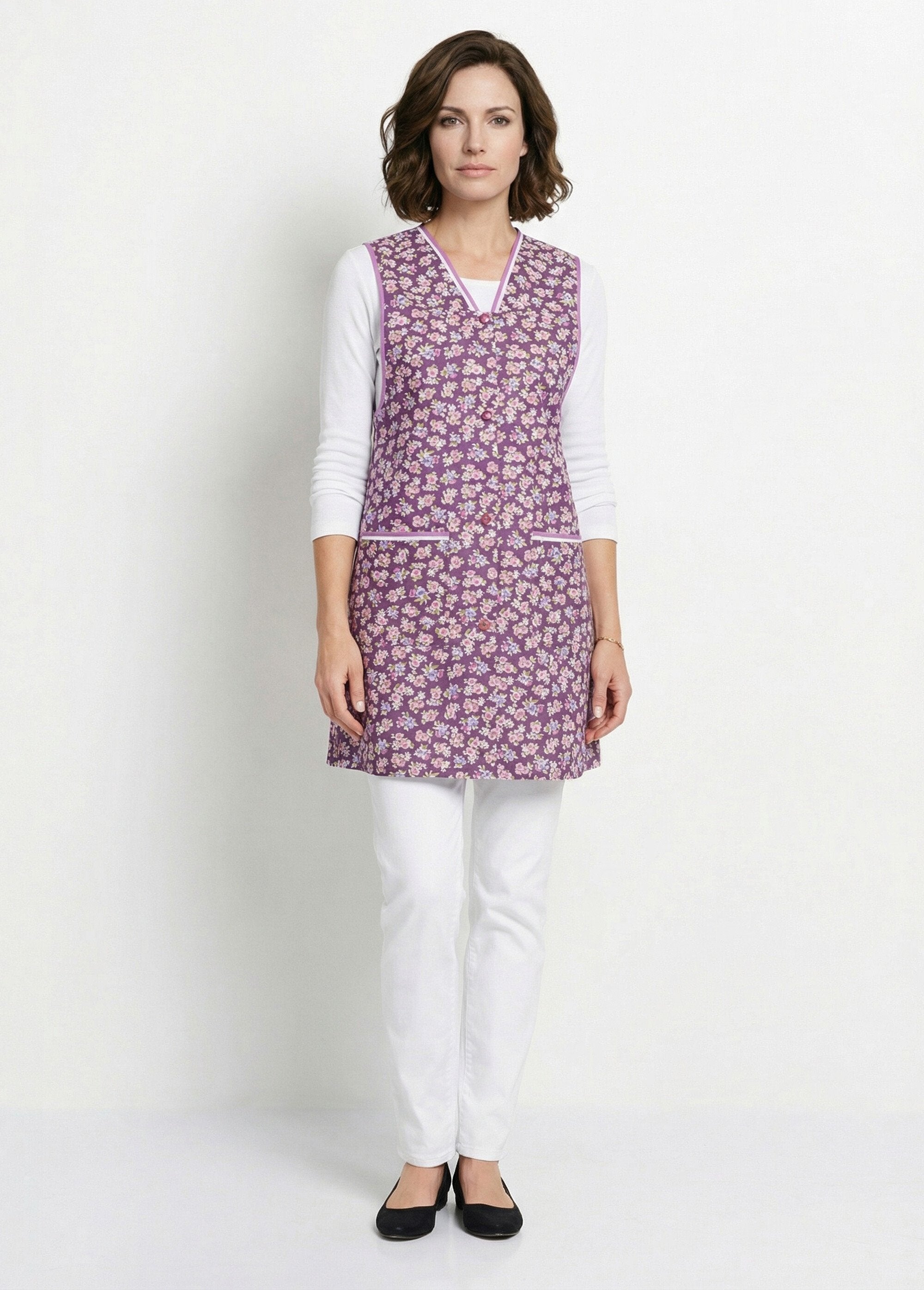 Delantal_corto_estampado_con_sisas_anchas_Antecedentes_de_Parma_FA1_slim