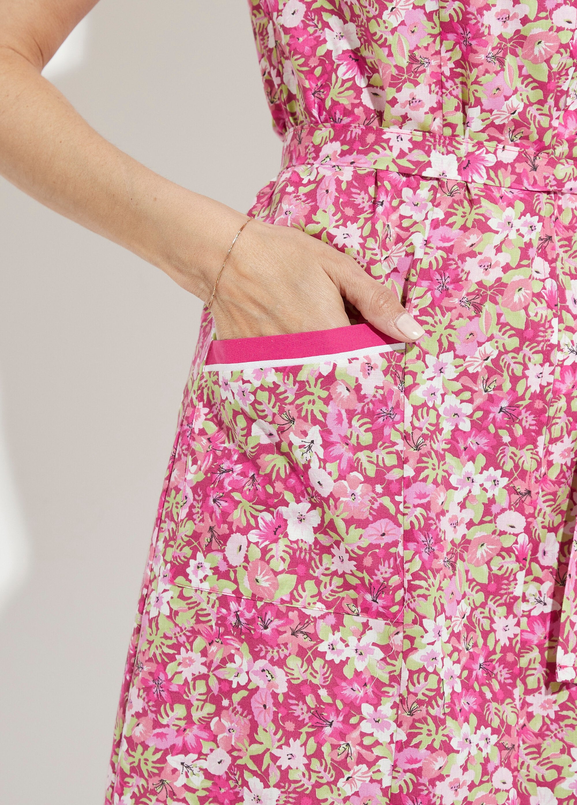 Delantal_floral_sin_mangas_con_cremallera_Rosa_DE3_slim