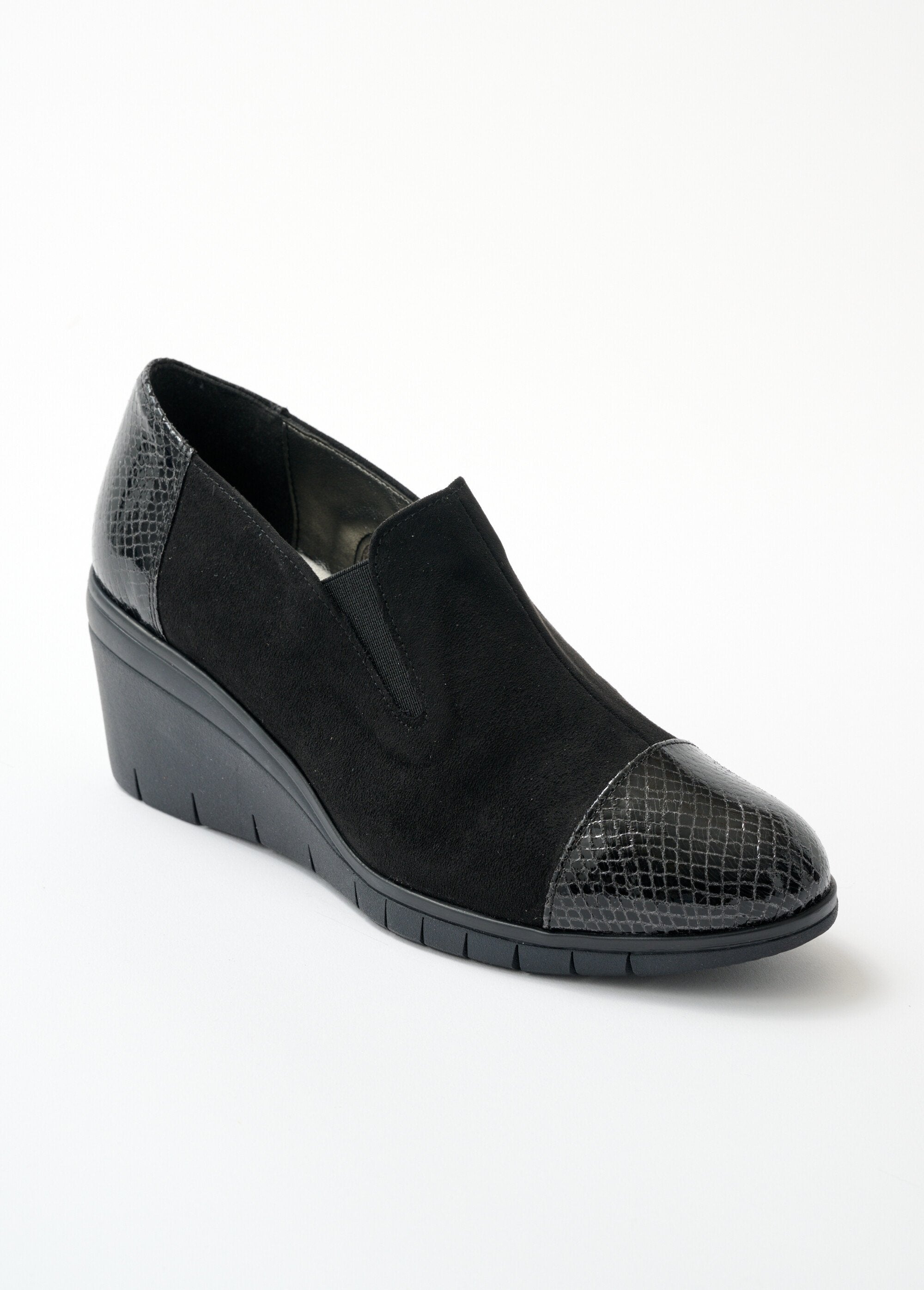 Mocasines_elásticos_con_cuña_ancha_y_confort._Negro_FA1_slim