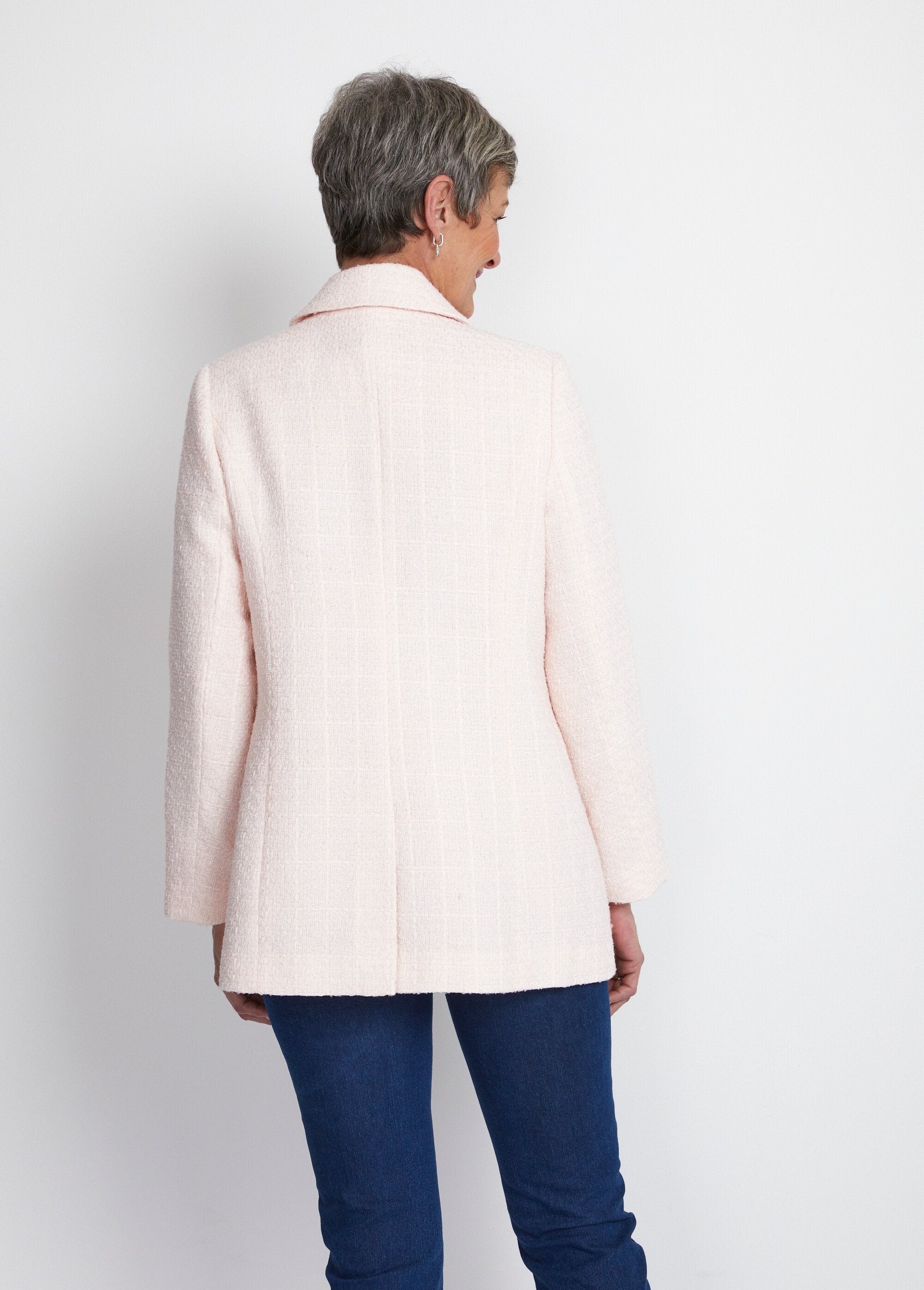 Chaqueta_recta_abotonada_de_tejido_con_cuello_sastre_Rosa_pálido_DO1_slim